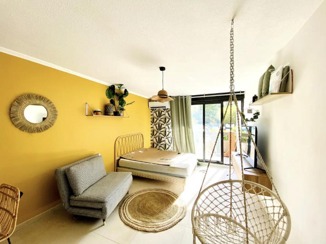Studio Terrasse & Parking Gratuit En Residence Ним Екстериор снимка